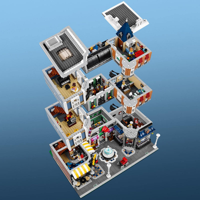 LEGO 10255 Creator Expert Assembly Square – Modular Building